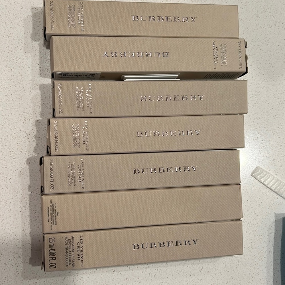 burberry lip velvet crush set of 7